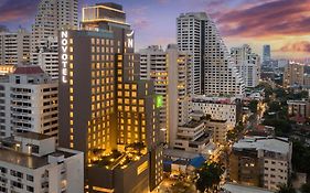 โรงแรมโนโวเทล กรุงเทพ สุขุมวิท 4
